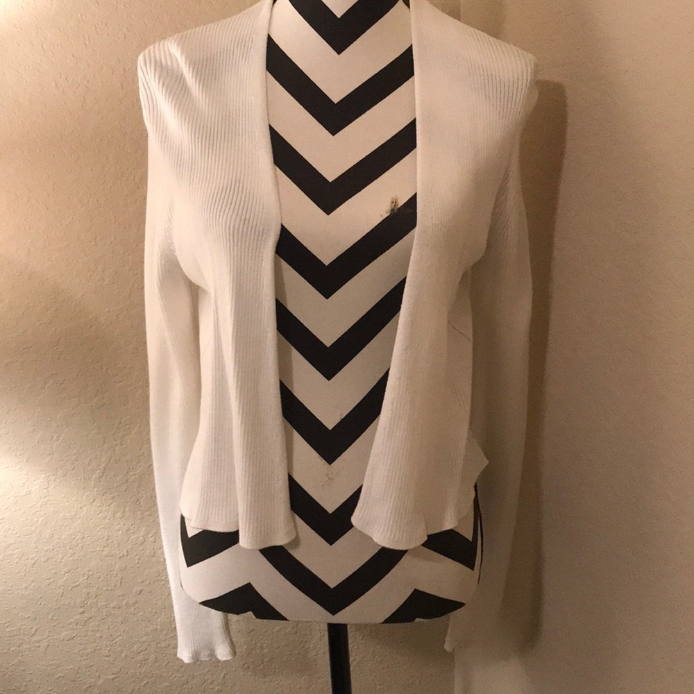 White ribbed sweater
